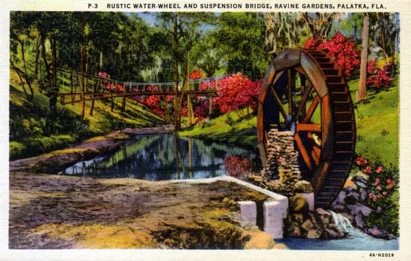 Historic water wheel at Ravine Gardens State Park, Palatka, Florida