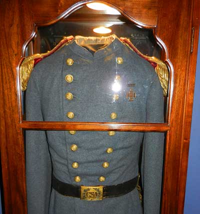 Gamble Mansion visitor center exhibits Confederate uniform