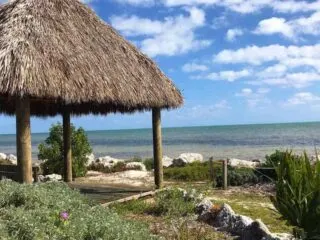 After Hurricane Irma in 2017, Long Key State Park built a picturesque chickee hut overlooking the beach. (Photo: Bonnie Gross)