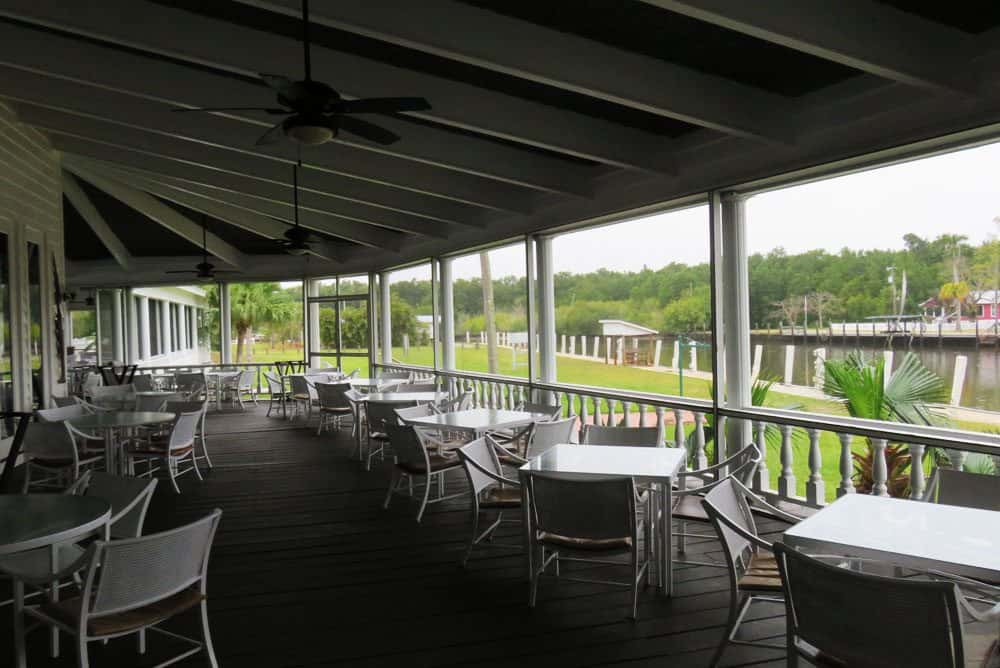 The Everglades Rod and Gun Club has a large screened porch off their dining room. (Photo: Bonnie Gross)