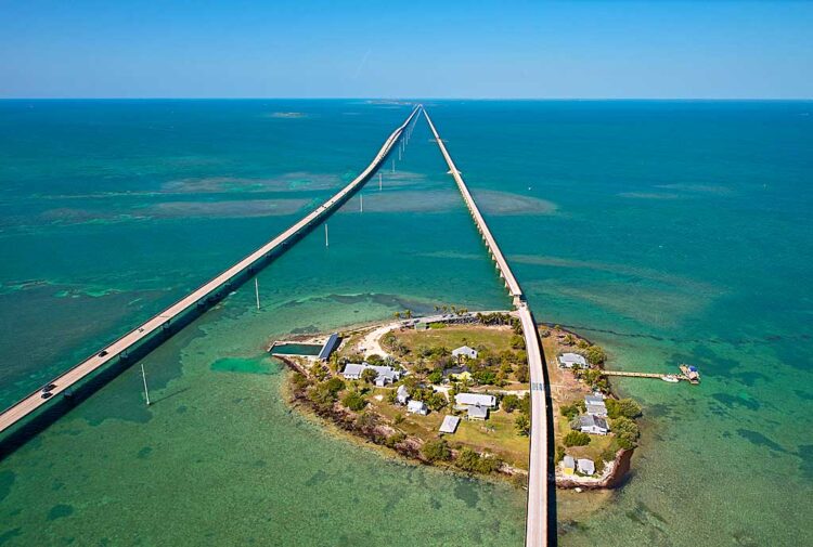 Best historic places in Florida: #8: Seven Mile Bridge. with Pigeon Key in the foreground. (Photo/Rob O'Neil)