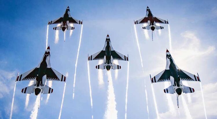 Fort Lauderdale Air Show 2022 4 15 thunderbirds Fort Lauderdale Air Show: April 30-May 1, 2022