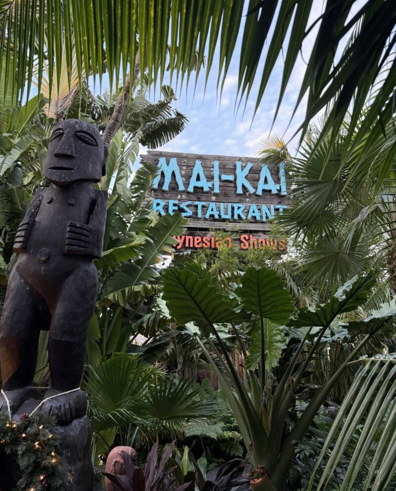 Our favorite way to visit the historic Mai-Kai restaurant: Come for happy hour; see the gardens 3 mai-kai 2025 12 31 mai kai sign Our favorite way to visit the historic Mai-Kai restaurant: Come for happy hour; see the gardens