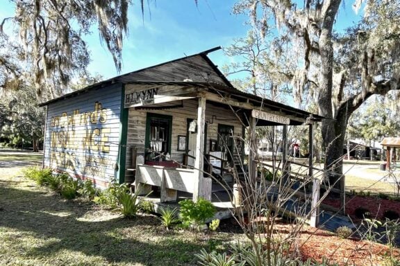 The Old Florida country store in the Barberville Pioneer Settlement along the River of Lakes Heritage Corridor. (Photo: Bonnie Gross)