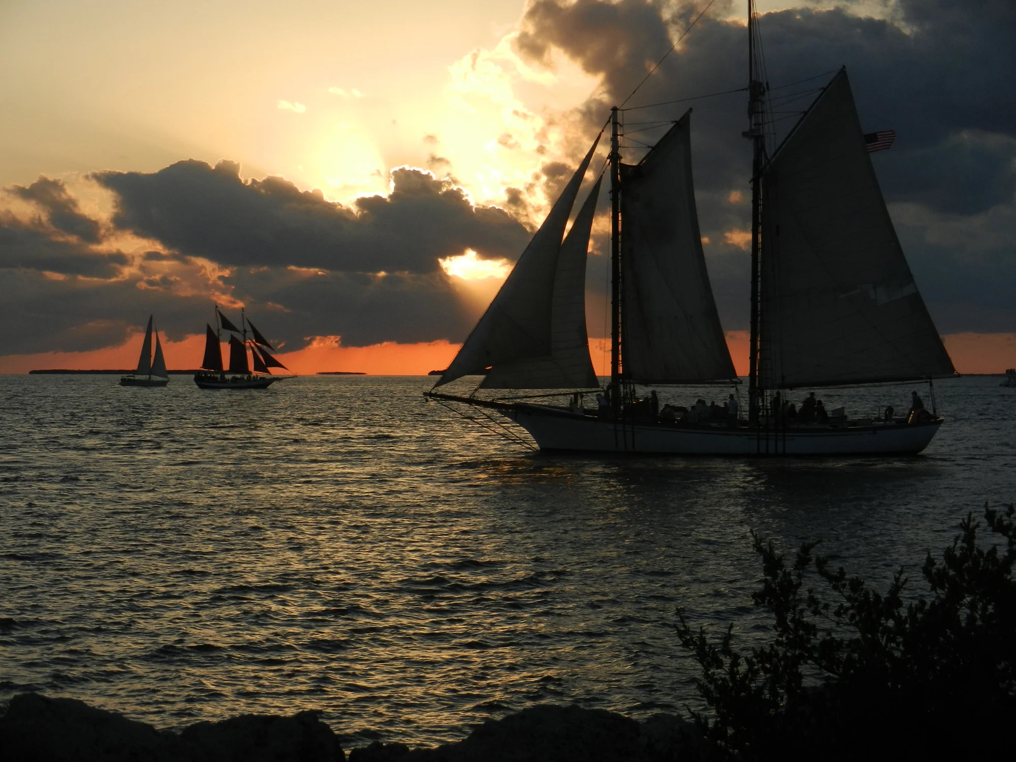 things to do florida keys sunset key west fort zachary taylor