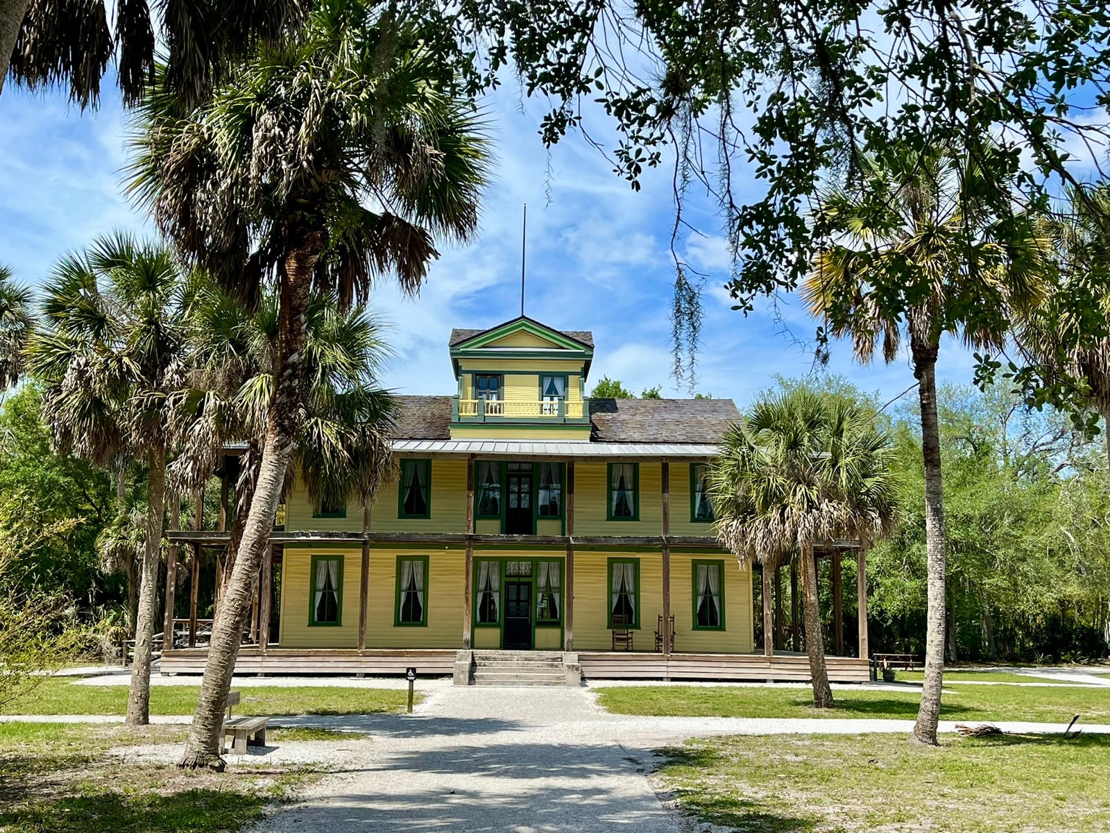 Koreshan State Park Planetary Court building.