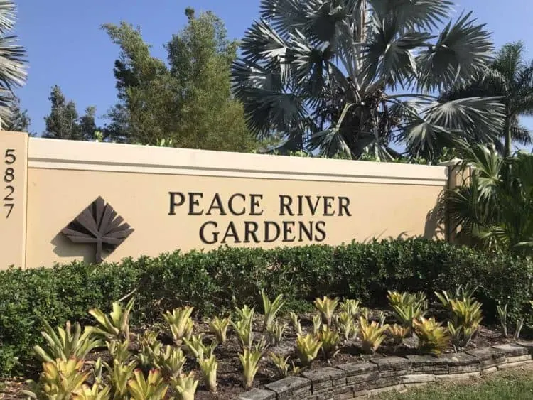 Peace River Gardens in Punta Gorda: If you think this will be a small-town small-scale garden, it will surprise you. (Photo: Bonnie Gross)