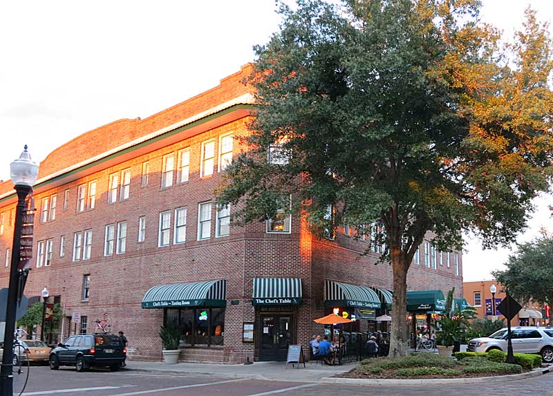 Things to do in Winter Garden: The Historic Edgewater Hotel in downtown Winter Garden. (Photo: Bonnie Gross)