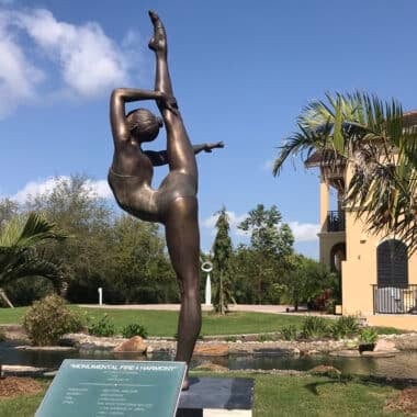 “Monumental Fire and Harmony” by Carole Feueurman at Peace River Botanical Gardens. (Photo: Bonnie Gross)
