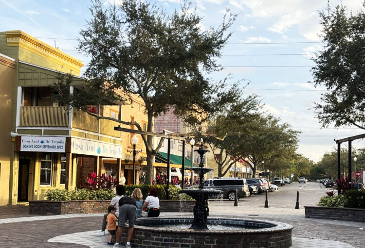 Things to do in Sanford Florida: The fountain in the middle of downtown is a good place to pause and decide which restaurant or brewery to visit next. (Photo: Bonnie Gross)