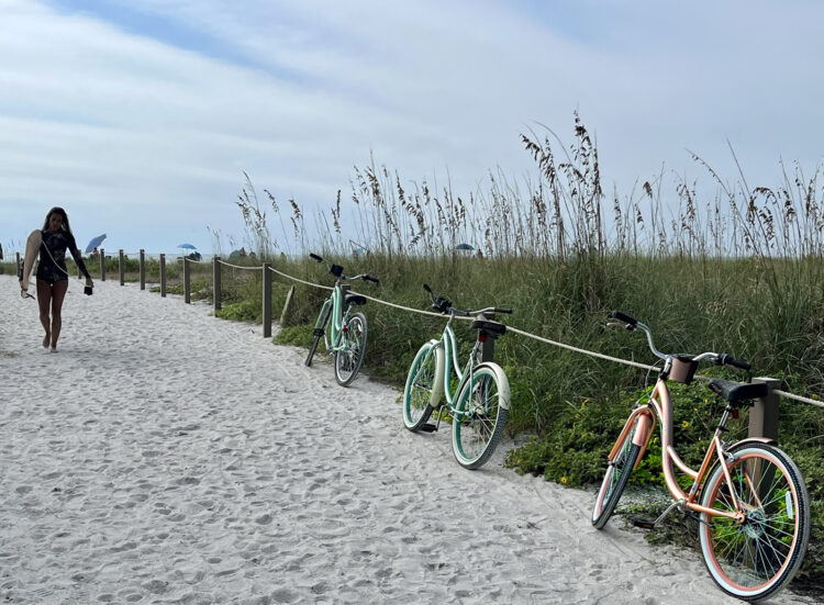 Biking Sanibel Island: By bike, you can stop at beach access spots that don't have vehicle parking. (This is Bowman's Beach, where parking is available.) (Photo: Bonnie Gross)