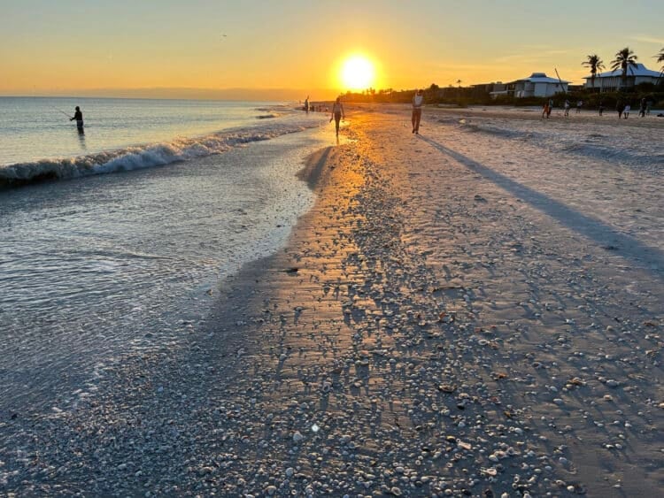 Ten getaways for Florida's hot summer 5 Sanibel Island sunset