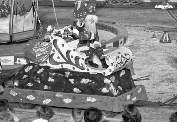 florida christmas steinmetz circus santa Nostalgic images for an Old Florida Christmas